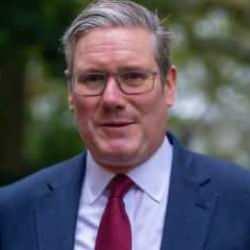 İngiltere Başbakanından AB ile ilişkileri yeniden d&uuml;zenleme mesajı