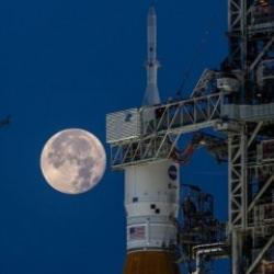 NASA maliyetler nedeniyle dev projeyi iptal etti!