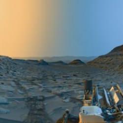 Mars'ta yanlışlıkla parçaladığı kayadan bakın ne çıktı!