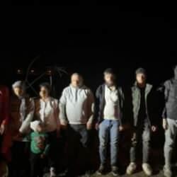 Yurt dışına kaçmaya çalışan 10 düzensiz göçmen yakalandı