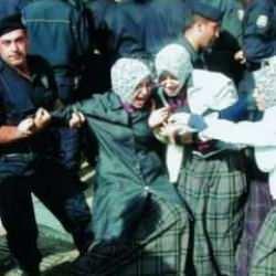 28 Şubat süreci mağdurları, haklarını geri almak için komisyon kurulmasını istiyor