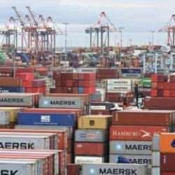 ABD'de mal ticareti açığı haziranda azaldı