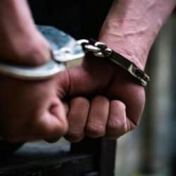 Adana'da asayiş operasyonu: 13 g&ouml;zaltı