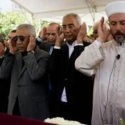 Adnan Polat’ın babası son yolculuğuna uğurlandı