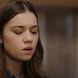 Afra Saracoğlu'na 'yeteneksiz' denince ortalık fena karıştı: Utanmaz, Gargamel!