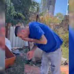 Beslediği sokak k&ouml;peği burnunu par&ccedil;aladı! Dehşete d&uuml;ş&uuml;ren anlar kamerada!