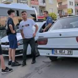 Bursa’da 4 ay önce ehliyetine el konulan sürücü, alkollü kaza yaptı