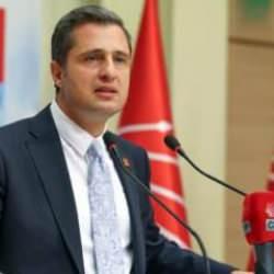 Deniz Y&uuml;cel'e sert tepki: Gus&uuml;l abdesti bilmeyenler dinimize karışıyor!