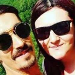 Eşini boğarak &ouml;ld&uuml;rd&uuml;, cesedi g&ouml;md&uuml;: M&uuml;ebbet isteniyor