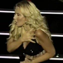 Yok artık Hadise! Hadise tepkisini abarttı sosyal medya karıştı