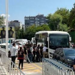 İzmir'deki elektrik faciasına ilişkin 11 kişi adliyede!