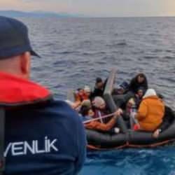 Yunanistan geri itti, 94 düzensiz göçmeni Türkiye kurtardı