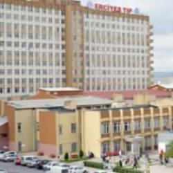 İl&ccedil;e emniyet m&uuml;d&uuml;r&uuml; ve doktorun tartışmasına soruşturma