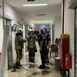 İstanbul'da hastanede tavan çöktü! Bir bebek hayatını kaybetti