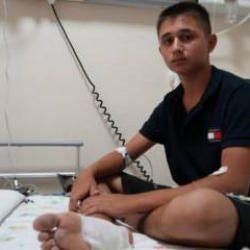 Köpek saldırısından kaçarken ayağına demir saplandı!