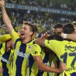 İrfan Can yetmedi! Fenerbahçe, Fransa'da uzatmada yıkıldı