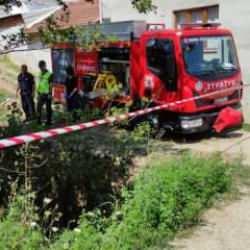 3 metre y&uuml;kseklikten d&uuml;şt&uuml;: 80 yaşındaki adamın feci &ouml;l&uuml;m&uuml;!