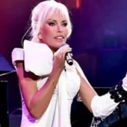 Ajda Pekkan açtı ağzını yumdu gözünü: Kimse kalkamaz!