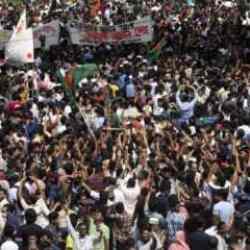 Bangladeş'te Liderlik Krizi: Şeyh Hasina'nın Düşüşü ve Sonrası