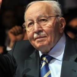 Erdoğan'ın tarihi &ccedil;ıkışına Erbakan Hoca'nın tepkisi! Son r&ouml;portajı yapan gazeteci anlattı