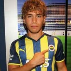 Fenerbahçe'de ayrılık yakın! Genç oyuncuya yol göründü