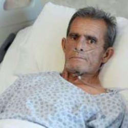 İzmir'de hastaya aynı ameliyatta hem stent hem de kalp pili takıldı