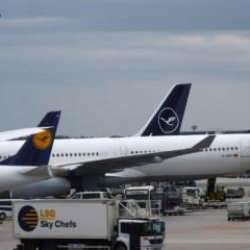 Lufthansa, Orta Doğu'ya uçuş iptallerinin süresini uzattı