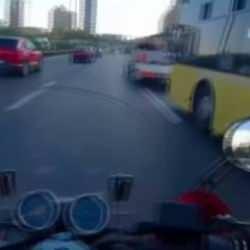 Motosiklet sürücüsünden İETT Şoförüne katil benzetmesi