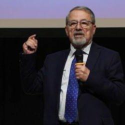 Naci G&ouml;r&uuml;r y&uuml;zde vererek uyardı! 7 ve &uuml;zeri deprem uyarısı