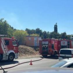 Tuzla'da &Uuml;niversite arazisinde yangın