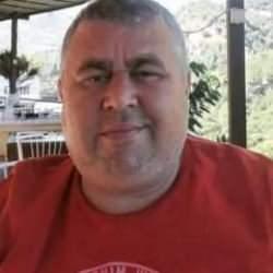 Adana'da 3'&uuml;nc&uuml; kattan d&uuml;şen doktor &ouml;ld&uuml;