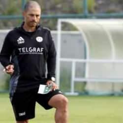 Alex de Souza'dan Fenerbah&ccedil;e'nin 2 yıldızına kanca