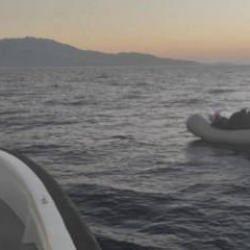 Ayvacık a&ccedil;ıklarında can pazarı: 17 d&uuml;zensiz g&ouml;&ccedil;men kurtarıldı