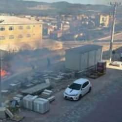 Otluk alanda yangın korkuya neden oldu