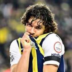 &Uuml;nl&uuml; gazeteci duyurdu! Ferdi, Fenerbah&ccedil;e'den haber bekliyor