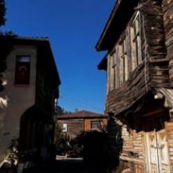 Marmara Depremi'nde tek bir tuğlası bile yerinden oynamayan mahalle