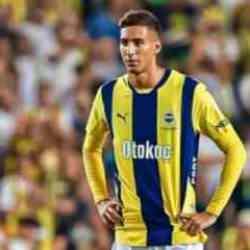 Fenerbahçe'de Mert Müldür, yaşadığı sakatlıkla keyifleri kaçırdı