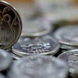 Rusya'nın ithalatında rublenin payı rekor düzeye çıktı