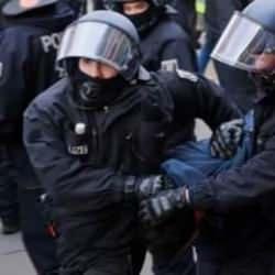 İtalya iade etti PKK’lı çıktı: Almanya tutukladı!