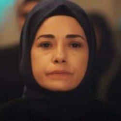 Kızıl Goncalar'ın Meryem'iydi! Özgü Namal, yeni projesini böyle açıkladı