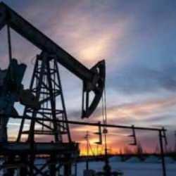 Petrol fiyatlarında düşüş hız kesmiyor