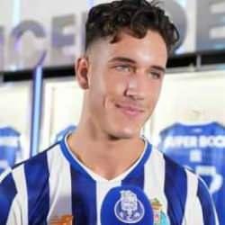 Türk asıllı golcü, Porto'ya transfer oldu