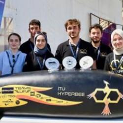 Uluslararası yarışmadan 3 &ouml;d&uuml;lle d&ouml;nen m&uuml;hendis adayları raylı ulaşımda "hız" tanımıyor