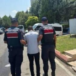 Yolcu valizinde 1,5 kilo esrar &ccedil;ıktı!