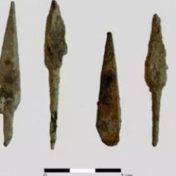 Bakan Ersoy duyurdu: Malazgirt Savaşı’ndan kalan ok uçları bulundu!