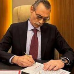 Erdal Beşikçioğlu'na afiş şoku! Şehrin dört bir yanına asıldı! CHP'liler bile destekledi