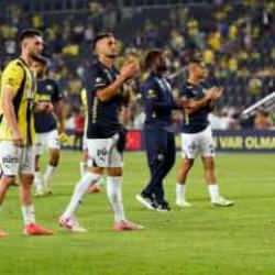 Fenerbahçe mağlubiyeti unuttu!