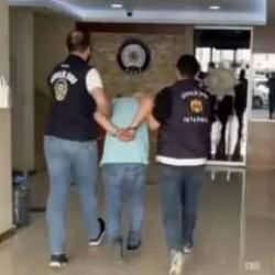 İstanbul'da metroda Suriyeli &ccedil;ocuğu darbeden şahıs g&ouml;zaltına alındı