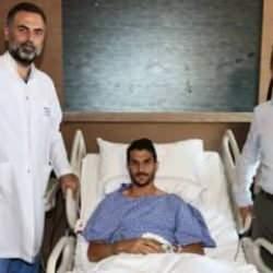 Necip Uysal ameliyat oldu! Aylarca forma giyemeyecek