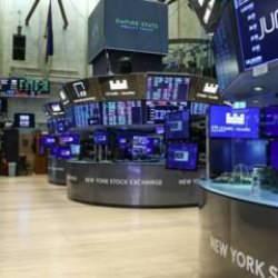 New York borsası ABD'nin büyüme verilerinin ardından yükselişle açıldı
